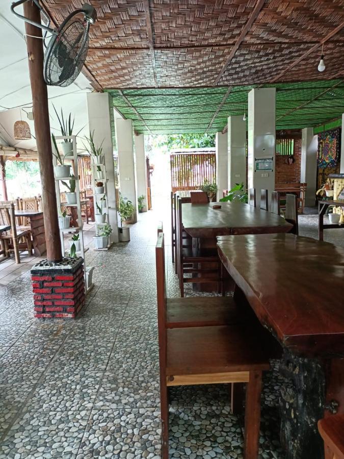 Brown Bamboo Guest House & Trekking Bukit Lawang Exterior foto